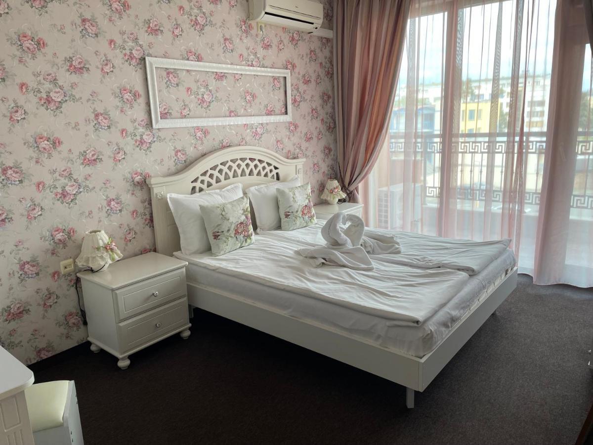 Family Hotel Deykin Slantschew brjag Exterior foto